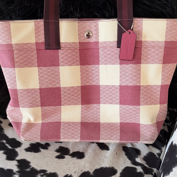 Coach Pink and Cream Checkered Tote - Picture 2 of 12